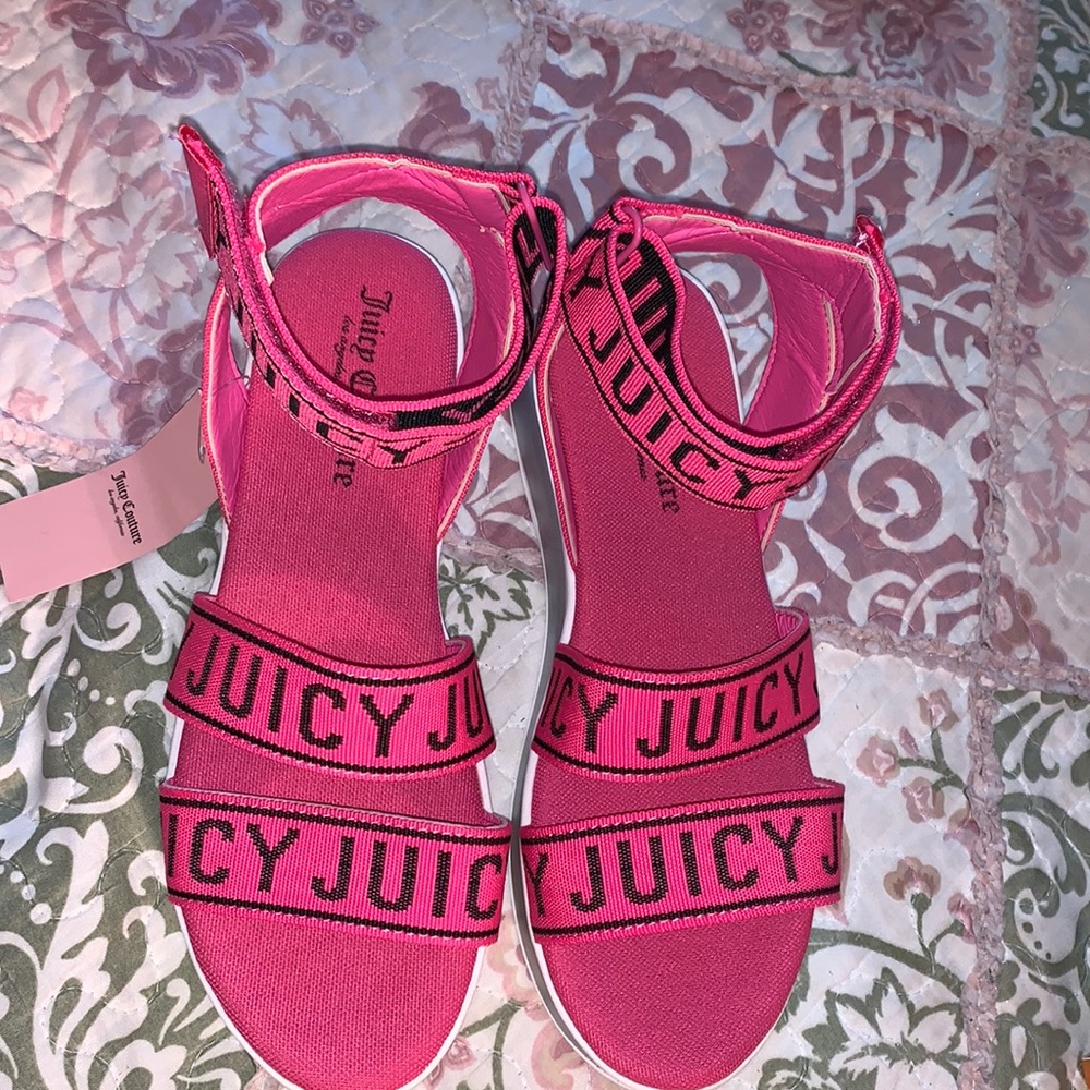 Juicy Couture platform Sandals
